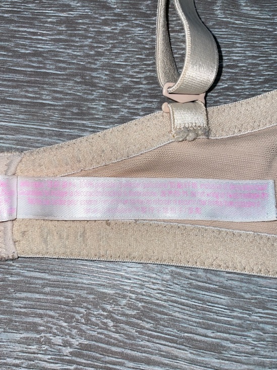 PINK Victoria’s Secret Wear Everywhere T-shirt Lightly Lined Bra Nude 36DD - Picture 11 of 16